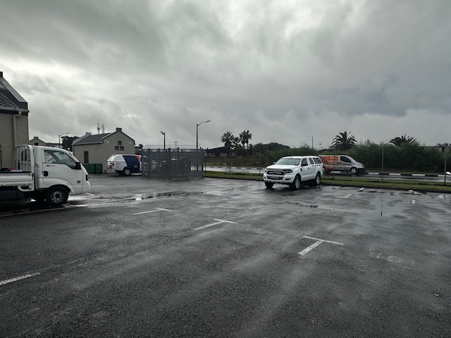 To Let Commercial Property for Rent in Ottery Western Cape